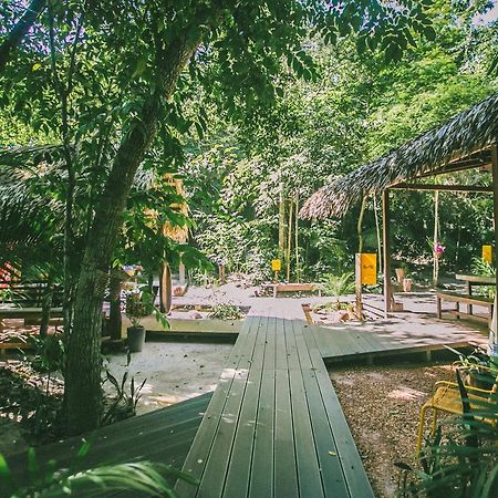 Vila De Alter Pousada Boutique Amazonia Alter do Chao Exterior photo